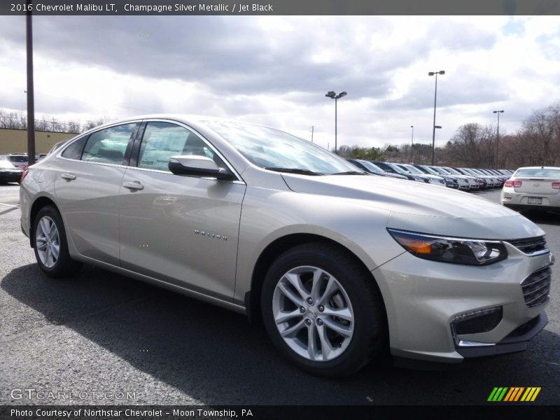 Champagne Silver Metallic / Jet Black 2016 Chevrolet Malibu LT