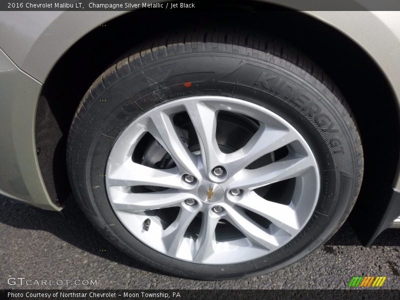 Champagne Silver Metallic / Jet Black 2016 Chevrolet Malibu LT
