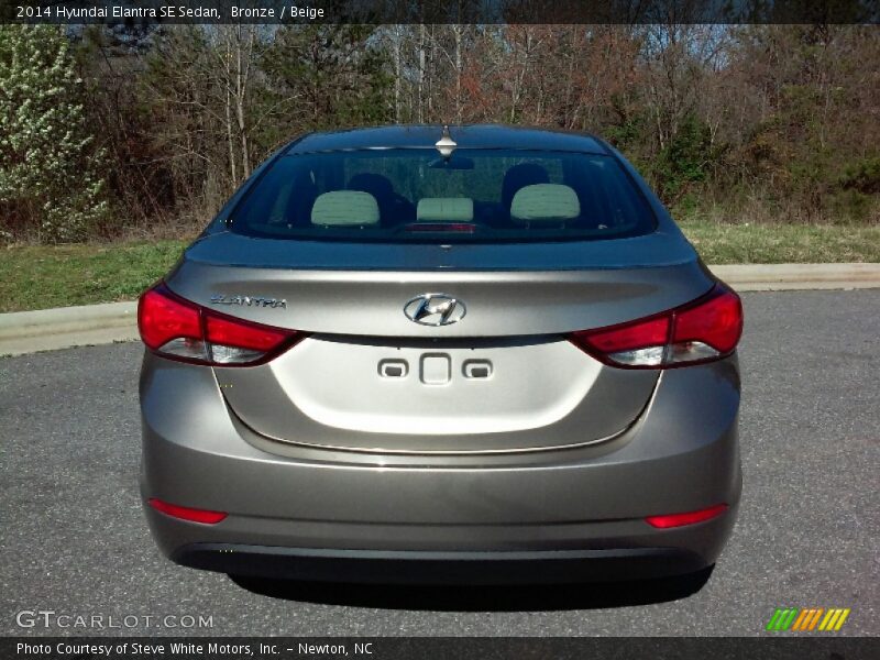 Bronze / Beige 2014 Hyundai Elantra SE Sedan