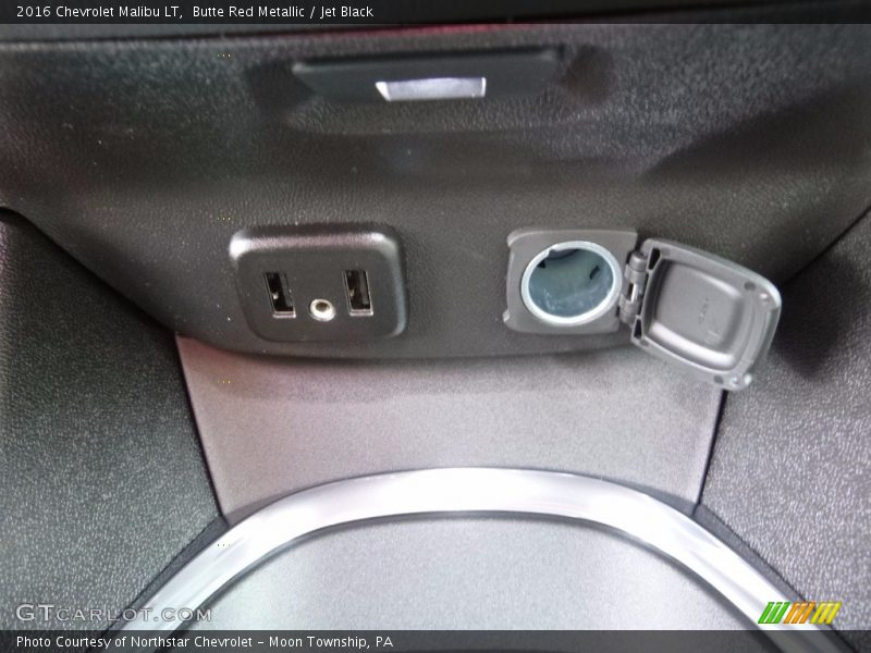 Butte Red Metallic / Jet Black 2016 Chevrolet Malibu LT