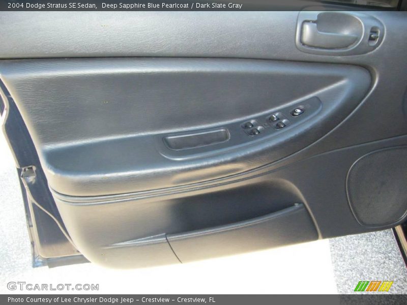 Deep Sapphire Blue Pearlcoat / Dark Slate Gray 2004 Dodge Stratus SE Sedan