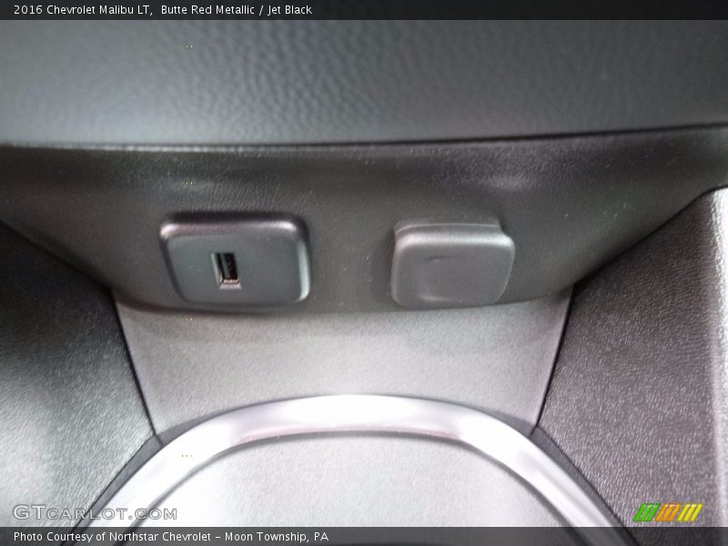 Butte Red Metallic / Jet Black 2016 Chevrolet Malibu LT