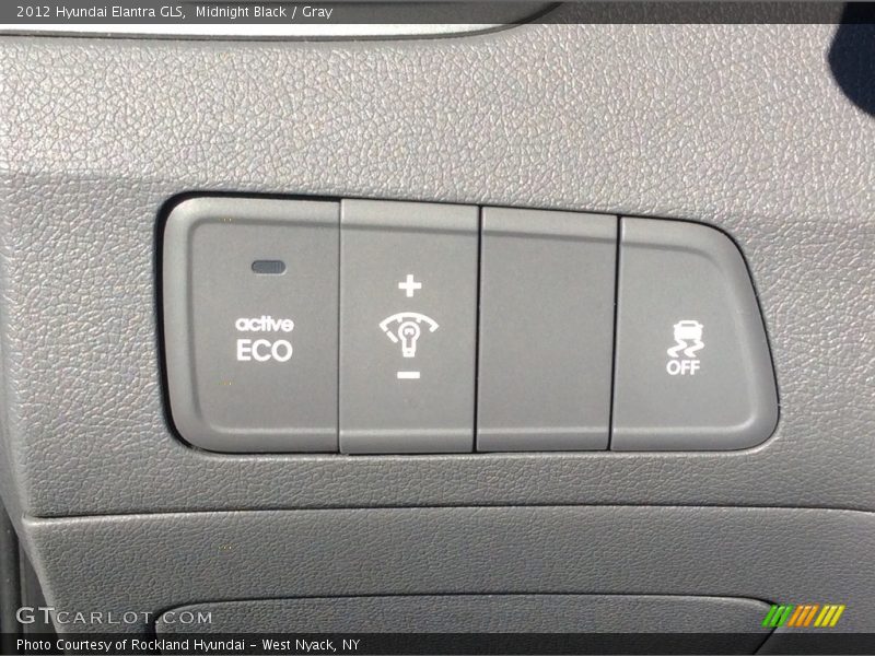 Midnight Black / Gray 2012 Hyundai Elantra GLS
