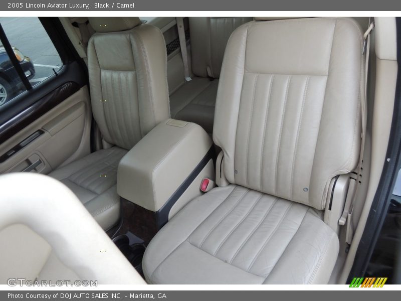 Black / Camel 2005 Lincoln Aviator Luxury