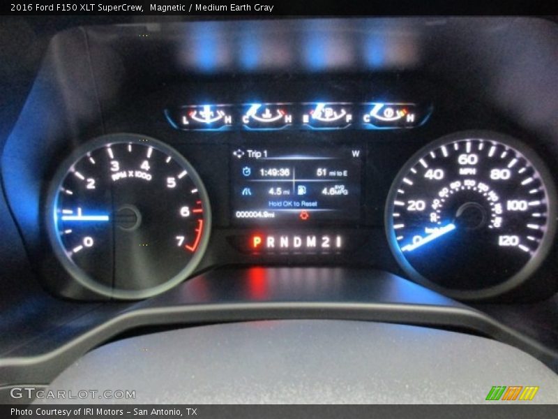 Magnetic / Medium Earth Gray 2016 Ford F150 XLT SuperCrew