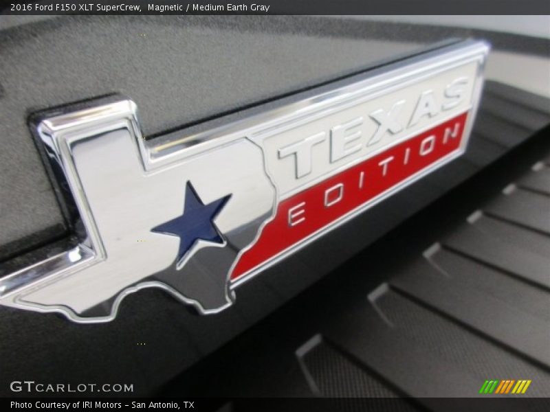 Magnetic / Medium Earth Gray 2016 Ford F150 XLT SuperCrew