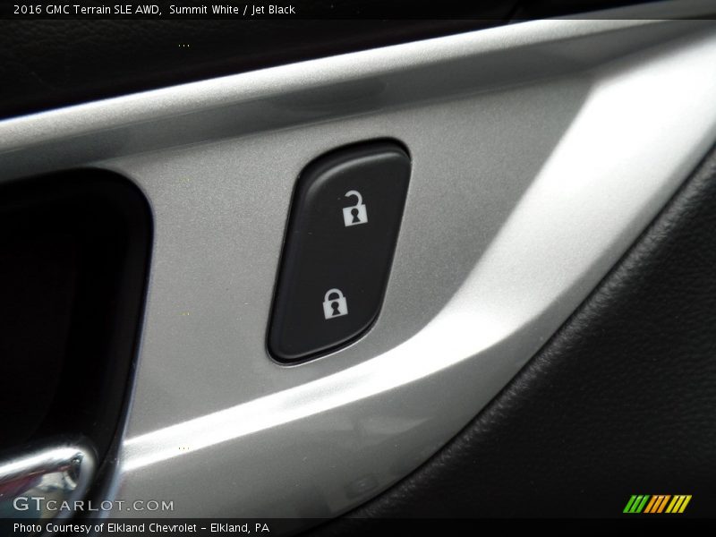 Summit White / Jet Black 2016 GMC Terrain SLE AWD