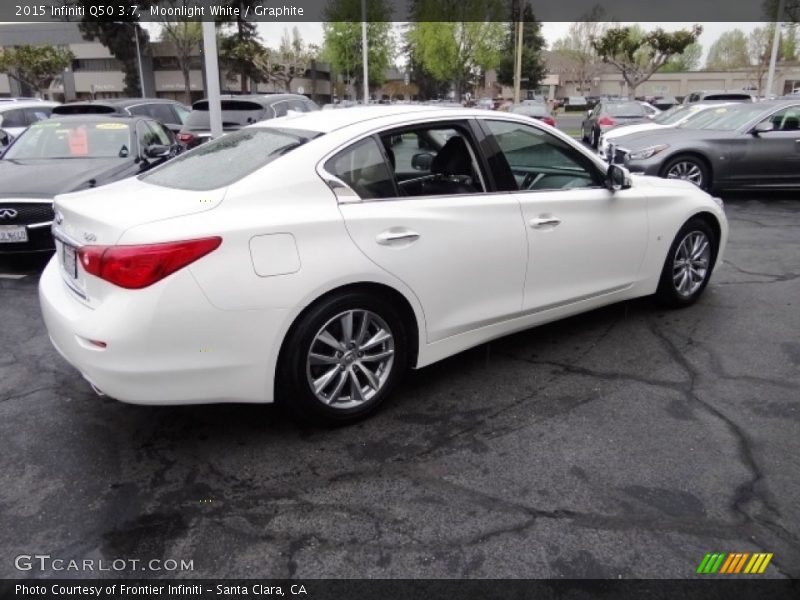 Moonlight White / Graphite 2015 Infiniti Q50 3.7