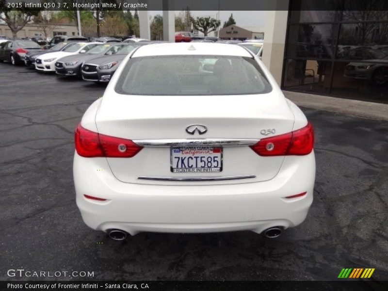 Moonlight White / Graphite 2015 Infiniti Q50 3.7