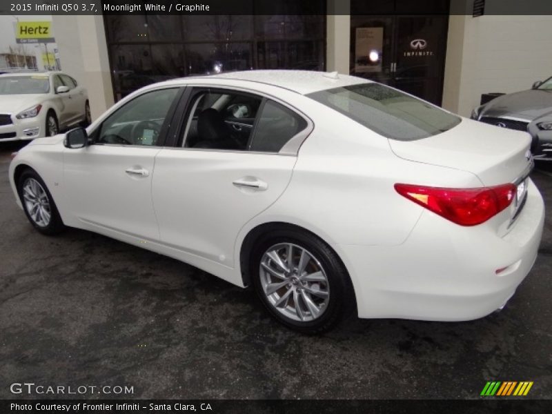 Moonlight White / Graphite 2015 Infiniti Q50 3.7