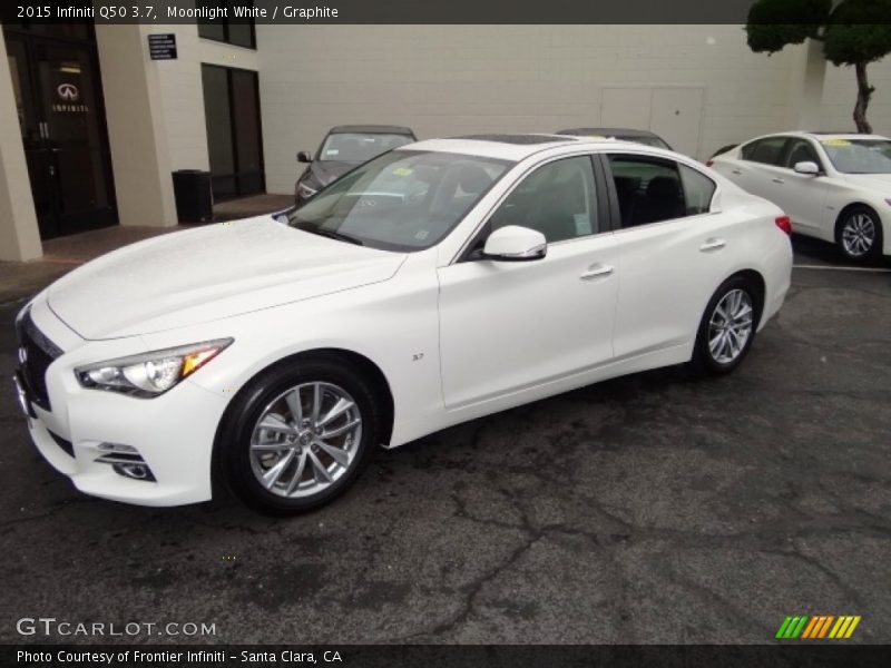 Moonlight White / Graphite 2015 Infiniti Q50 3.7