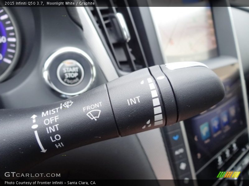 Moonlight White / Graphite 2015 Infiniti Q50 3.7