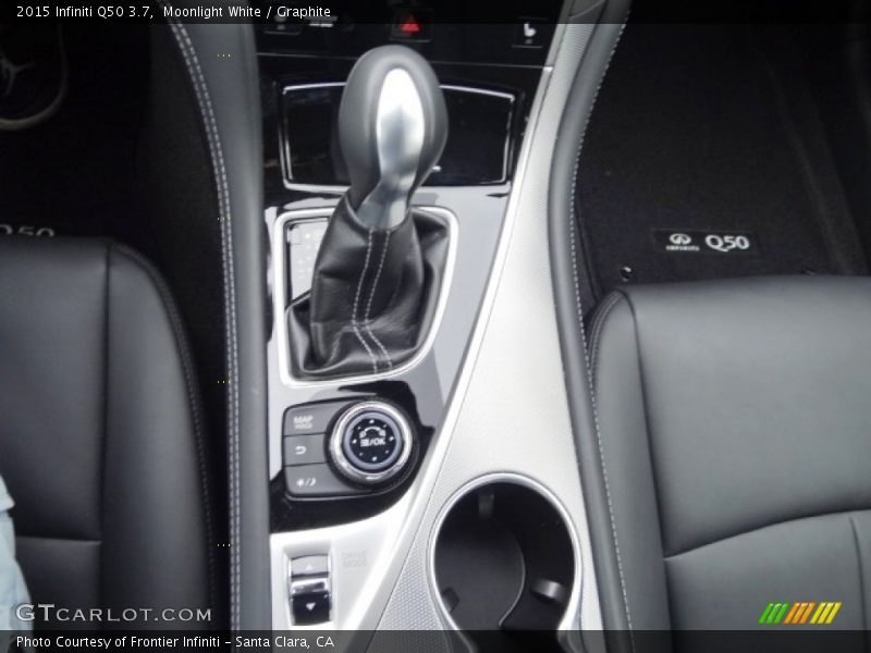 Moonlight White / Graphite 2015 Infiniti Q50 3.7