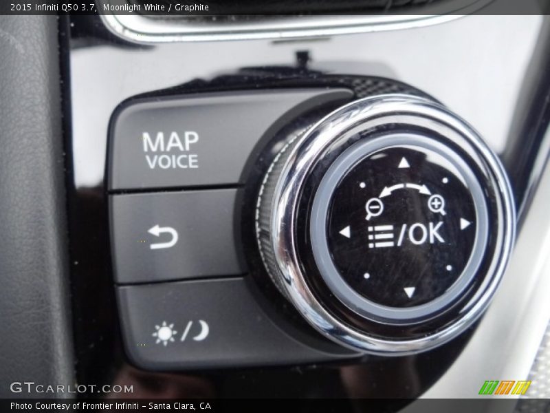 Moonlight White / Graphite 2015 Infiniti Q50 3.7