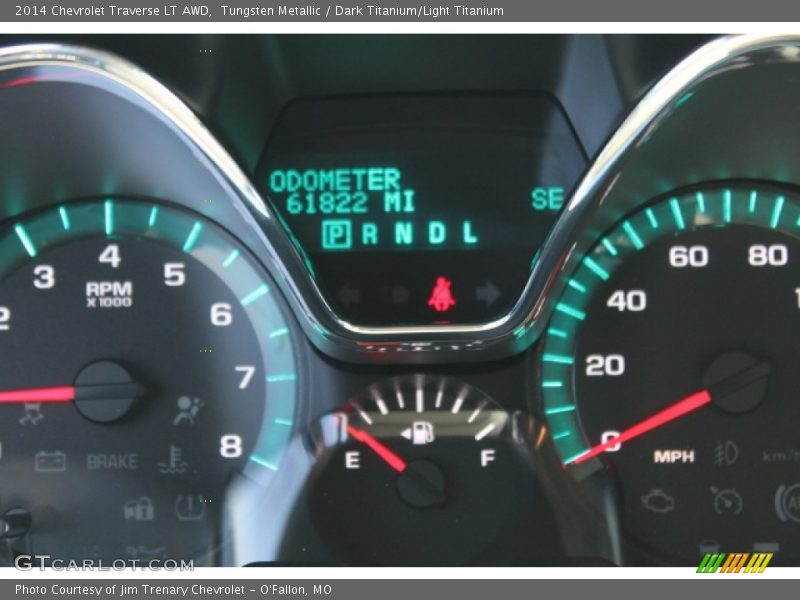 Tungsten Metallic / Dark Titanium/Light Titanium 2014 Chevrolet Traverse LT AWD