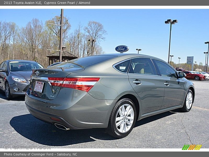 Cypress Green Pearl / Almond 2013 Toyota Avalon XLE