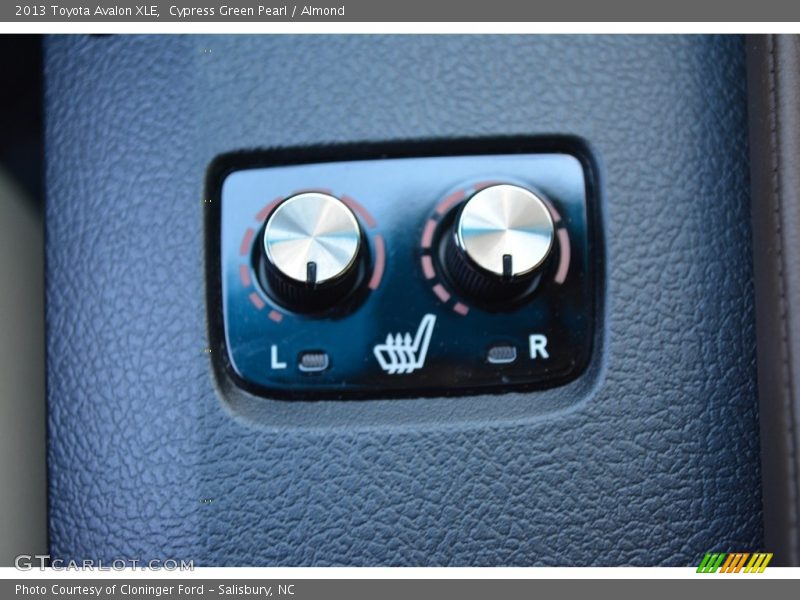 Cypress Green Pearl / Almond 2013 Toyota Avalon XLE