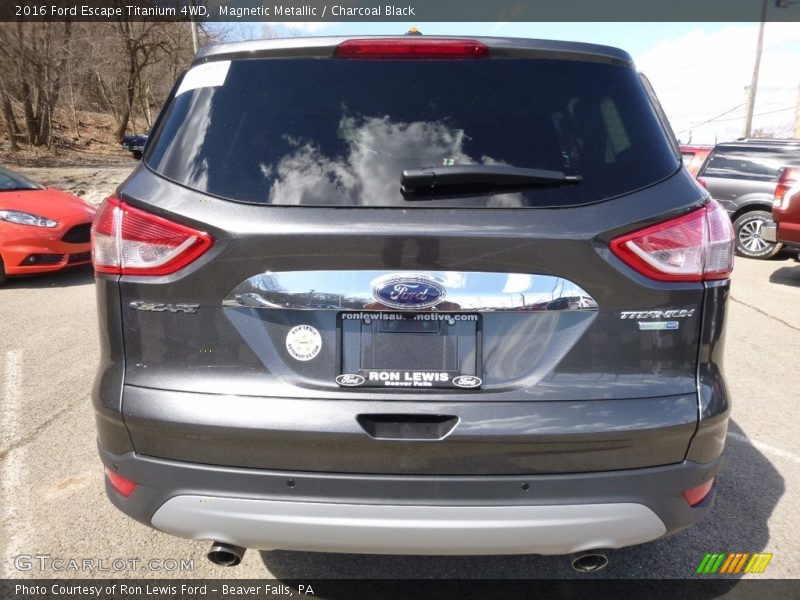 Magnetic Metallic / Charcoal Black 2016 Ford Escape Titanium 4WD
