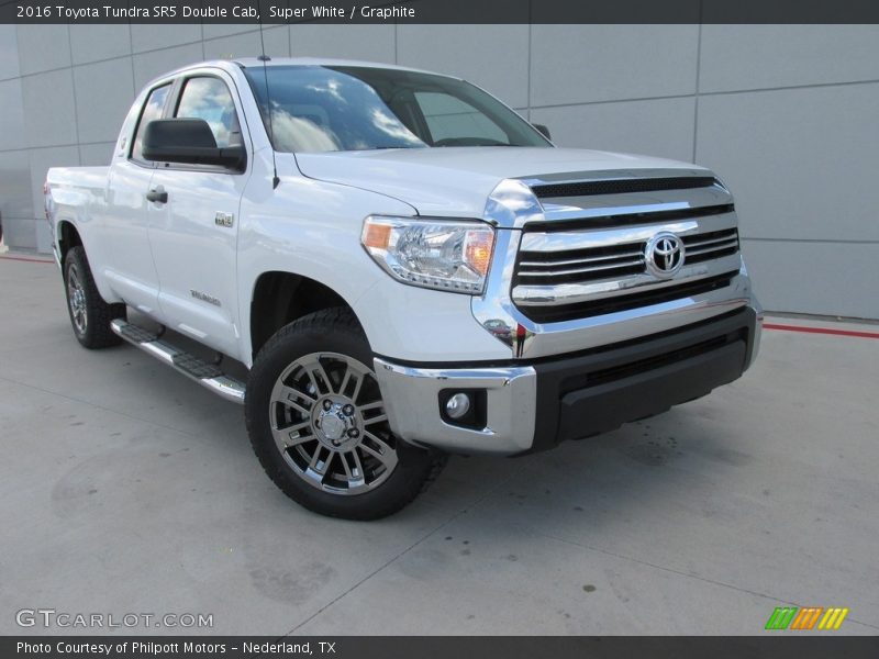 Super White / Graphite 2016 Toyota Tundra SR5 Double Cab