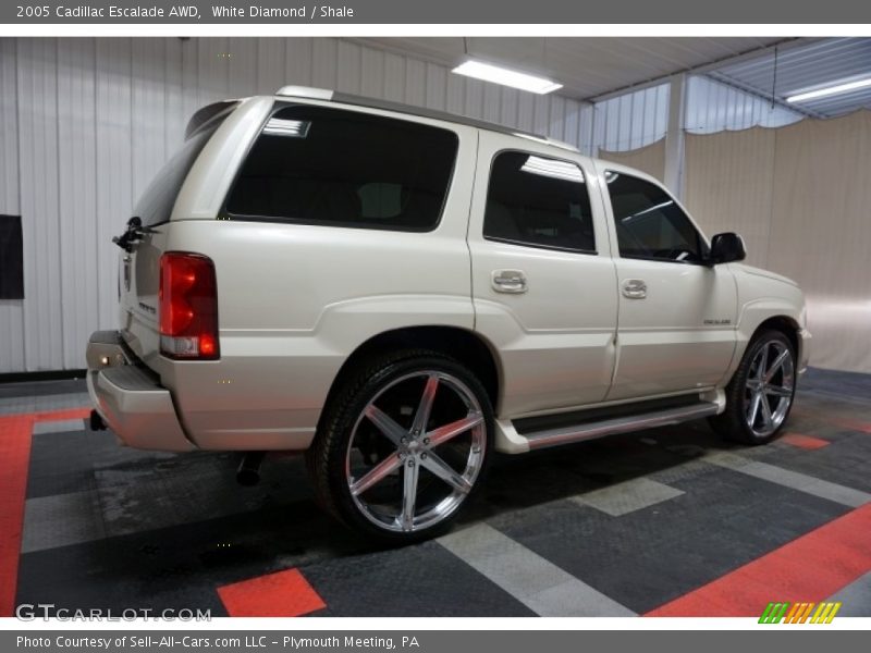 White Diamond / Shale 2005 Cadillac Escalade AWD