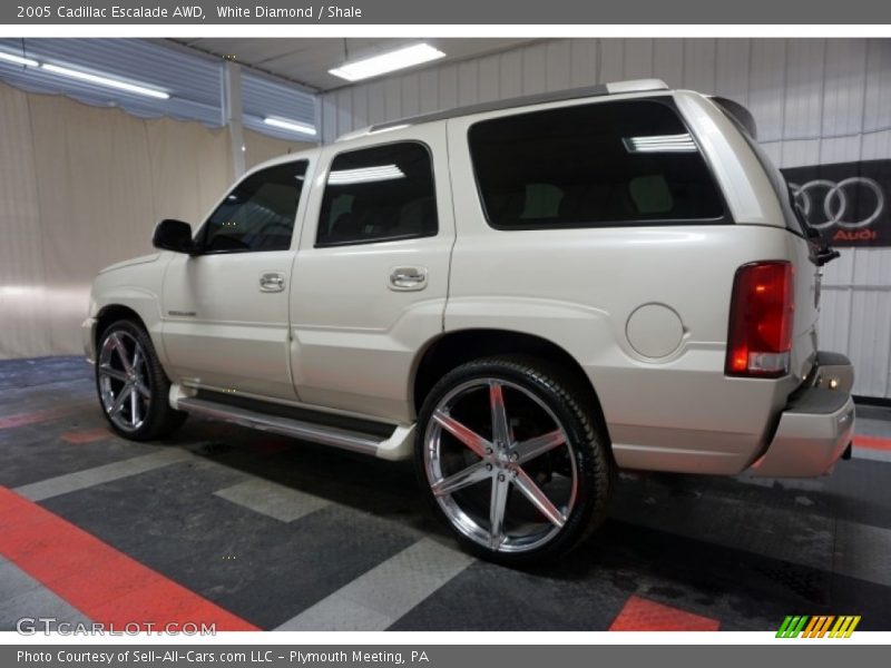 White Diamond / Shale 2005 Cadillac Escalade AWD