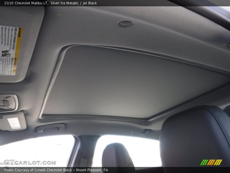 Silver Ice Metallic / Jet Black 2016 Chevrolet Malibu LT