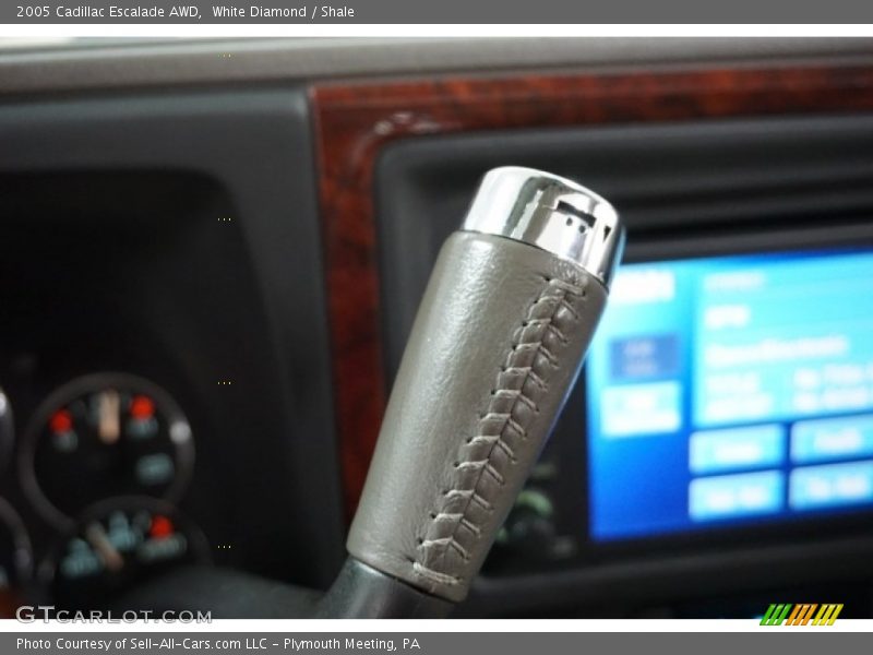 White Diamond / Shale 2005 Cadillac Escalade AWD