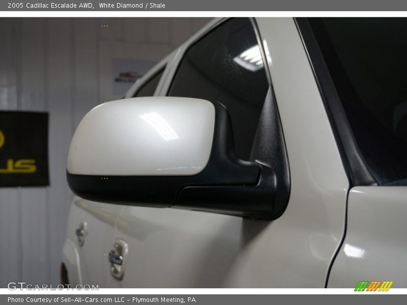 White Diamond / Shale 2005 Cadillac Escalade AWD