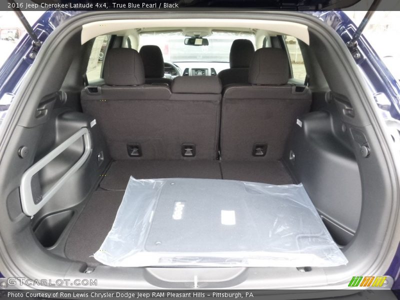 True Blue Pearl / Black 2016 Jeep Cherokee Latitude 4x4