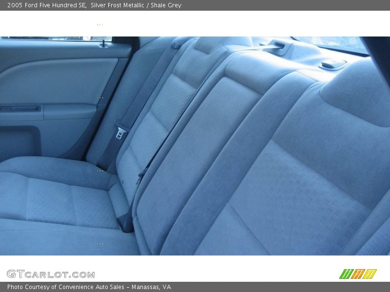 Silver Frost Metallic / Shale Grey 2005 Ford Five Hundred SE