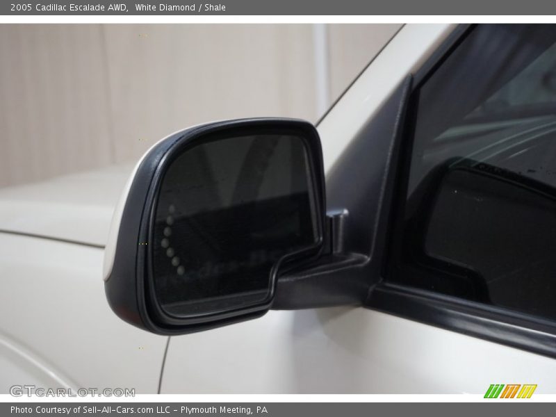 White Diamond / Shale 2005 Cadillac Escalade AWD