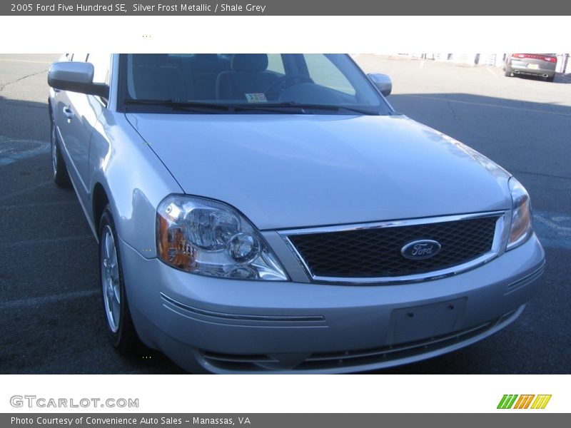 Silver Frost Metallic / Shale Grey 2005 Ford Five Hundred SE