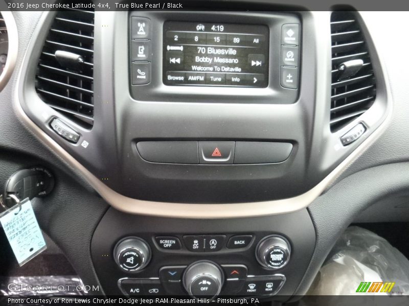 True Blue Pearl / Black 2016 Jeep Cherokee Latitude 4x4
