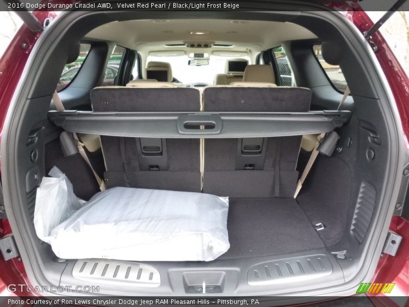 Velvet Red Pearl / Black/Light Frost Beige 2016 Dodge Durango Citadel AWD