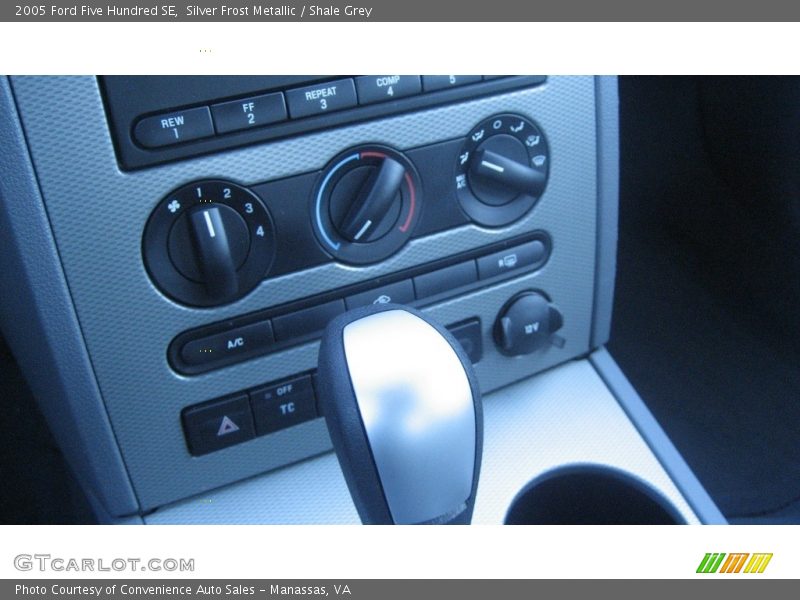 Silver Frost Metallic / Shale Grey 2005 Ford Five Hundred SE