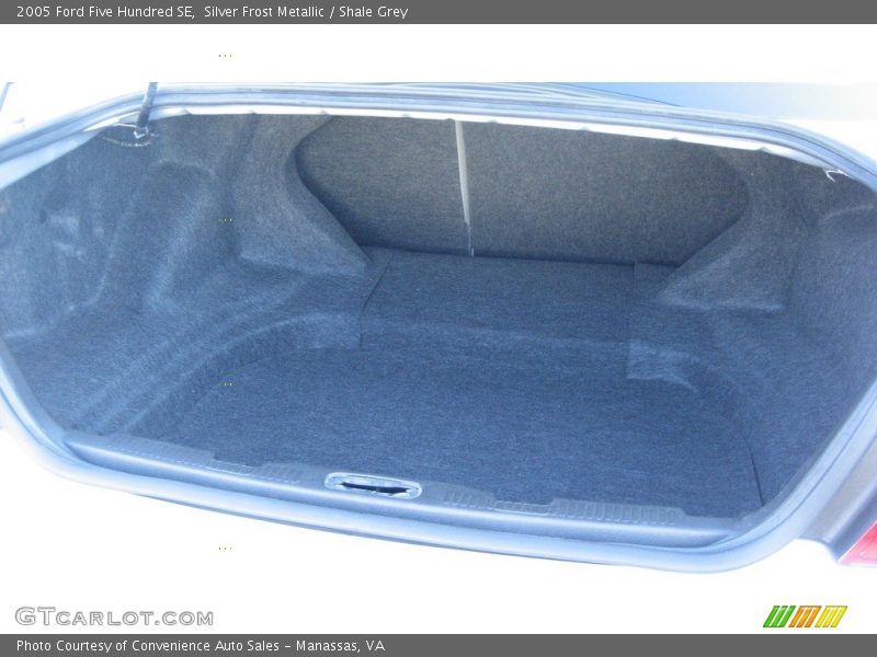 Silver Frost Metallic / Shale Grey 2005 Ford Five Hundred SE