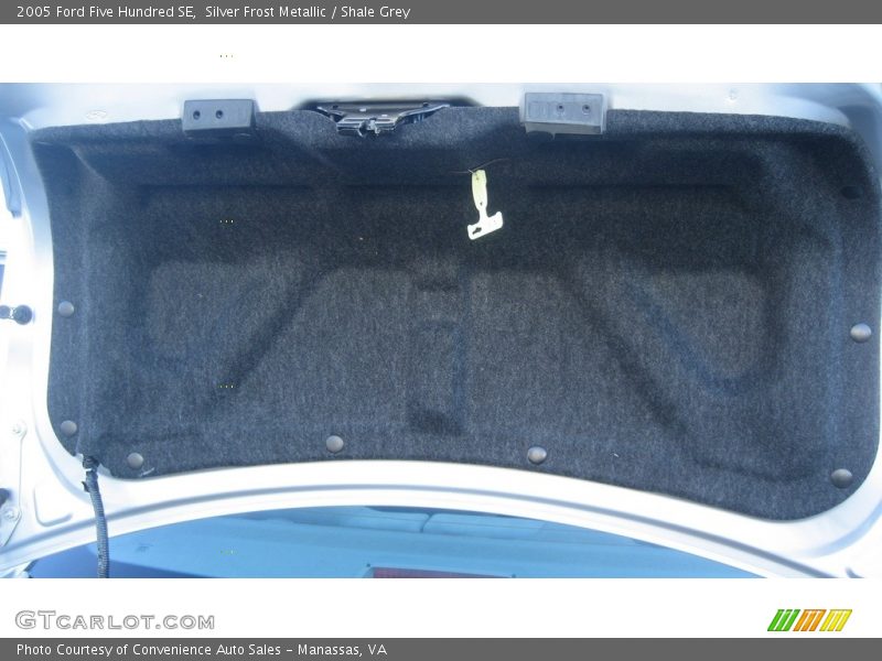 Silver Frost Metallic / Shale Grey 2005 Ford Five Hundred SE