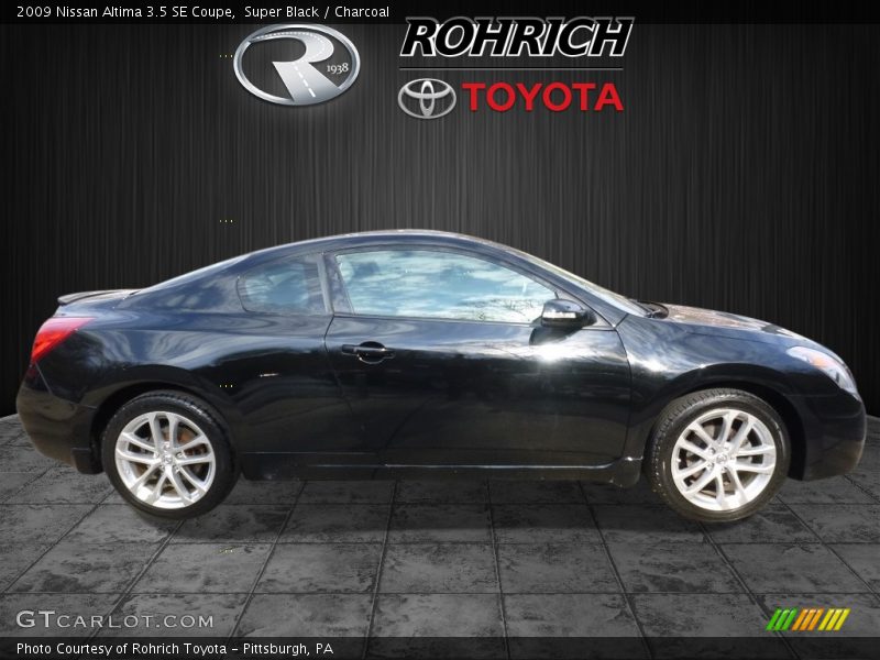 Super Black / Charcoal 2009 Nissan Altima 3.5 SE Coupe