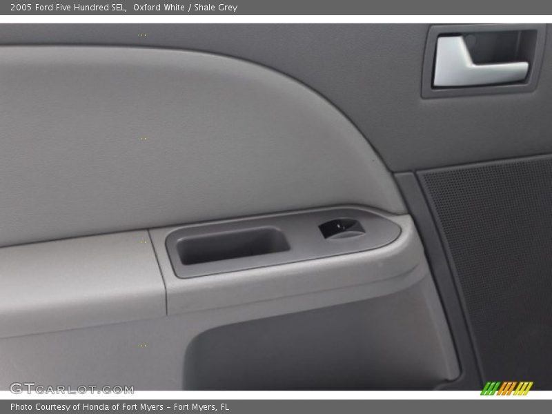 Oxford White / Shale Grey 2005 Ford Five Hundred SEL