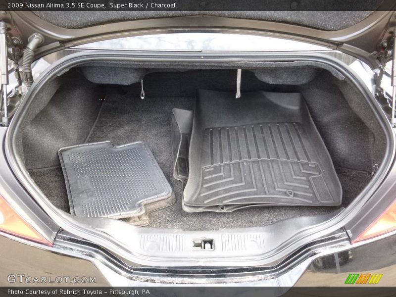 Super Black / Charcoal 2009 Nissan Altima 3.5 SE Coupe