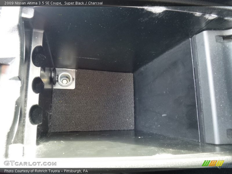 Super Black / Charcoal 2009 Nissan Altima 3.5 SE Coupe