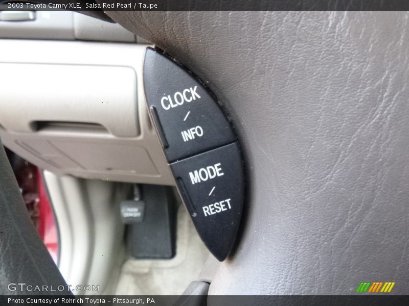 Salsa Red Pearl / Taupe 2003 Toyota Camry XLE