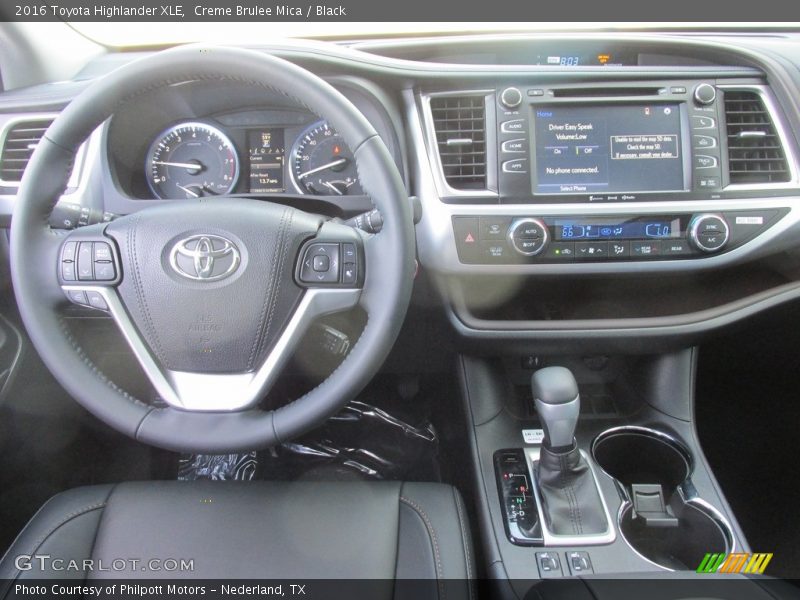 Creme Brulee Mica / Black 2016 Toyota Highlander XLE