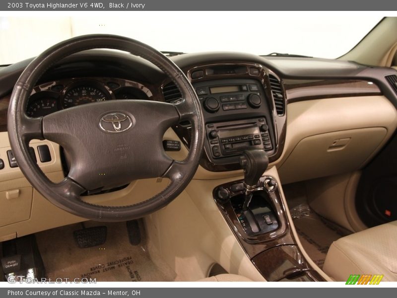 Black / Ivory 2003 Toyota Highlander V6 4WD