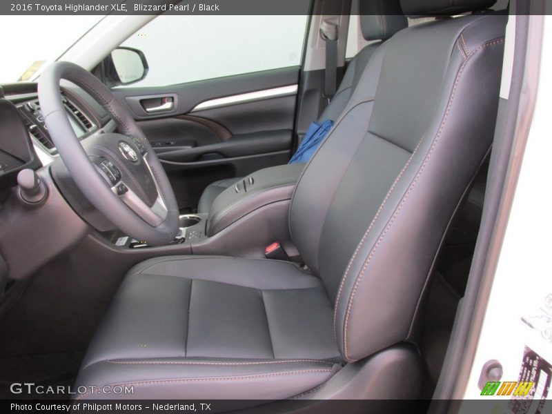 Blizzard Pearl / Black 2016 Toyota Highlander XLE
