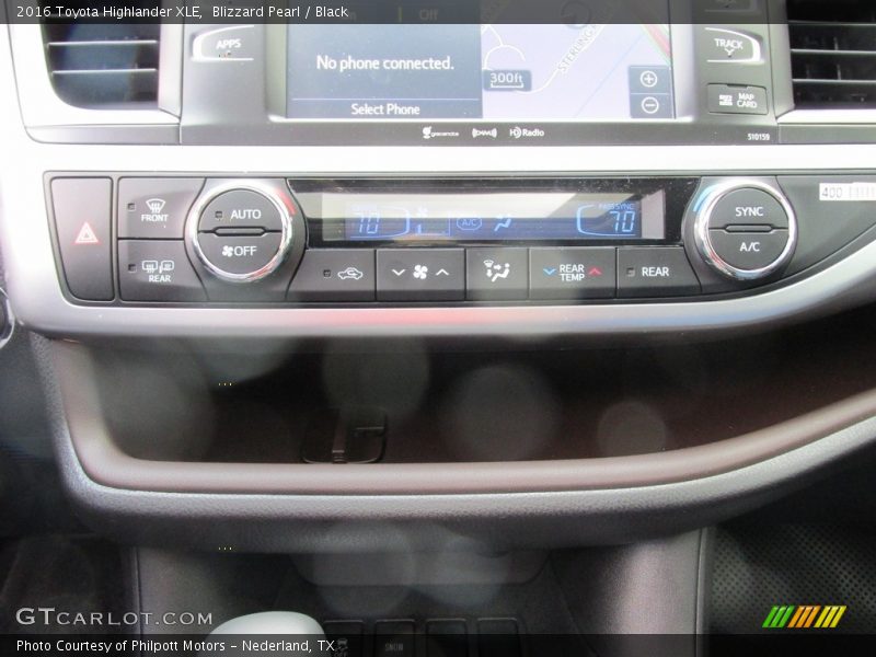 Blizzard Pearl / Black 2016 Toyota Highlander XLE