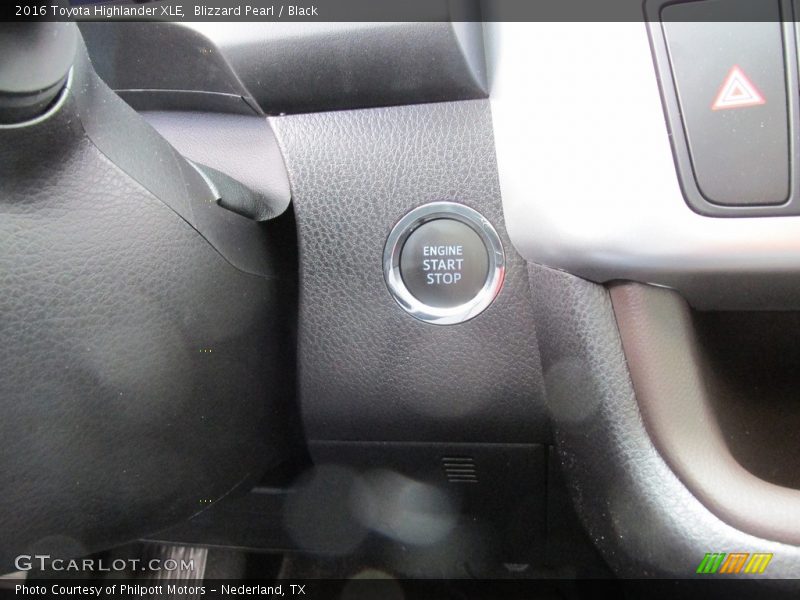 Blizzard Pearl / Black 2016 Toyota Highlander XLE
