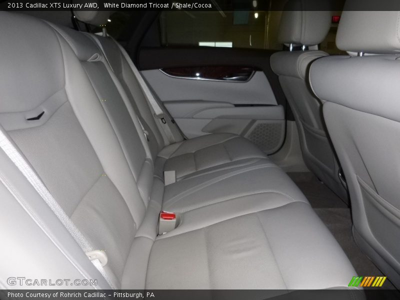 White Diamond Tricoat / Shale/Cocoa 2013 Cadillac XTS Luxury AWD