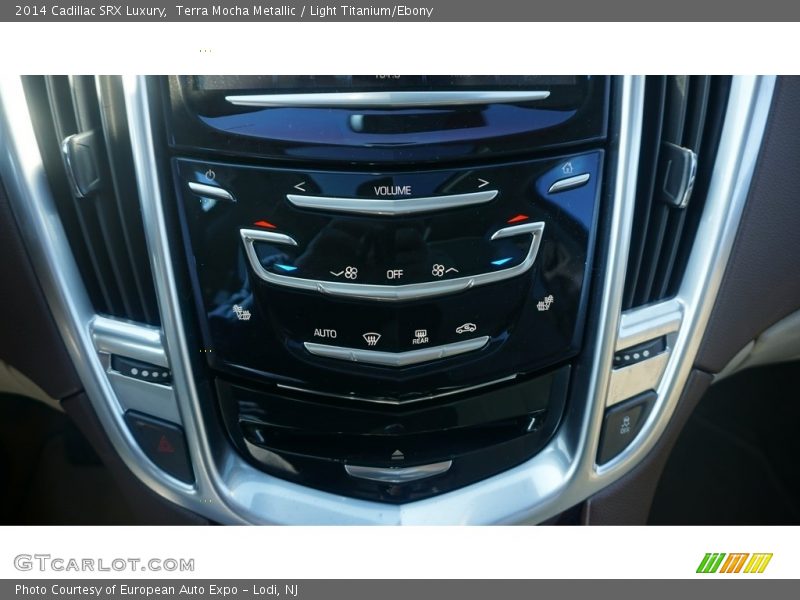 Terra Mocha Metallic / Light Titanium/Ebony 2014 Cadillac SRX Luxury