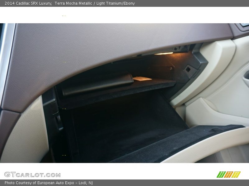 Terra Mocha Metallic / Light Titanium/Ebony 2014 Cadillac SRX Luxury